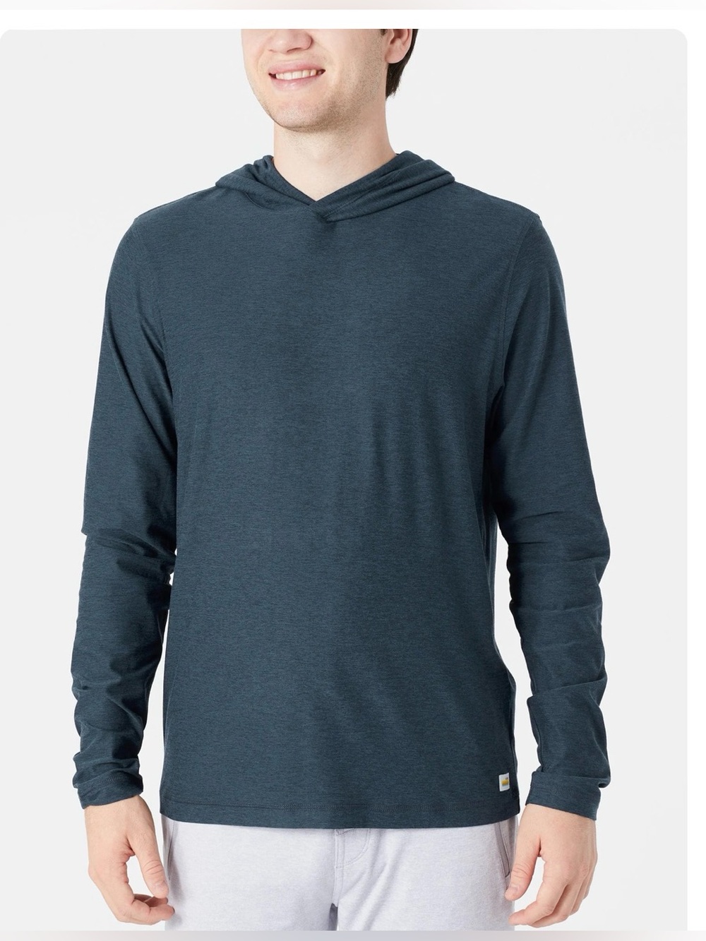 Vouri Men's Strato Tech Hoodie in Navy Heather